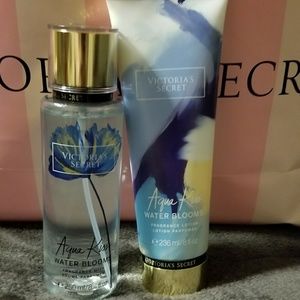 Aqua Kiss Water Blooms Body Mist & Lotion Bundle